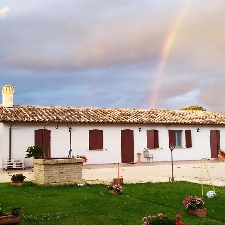 Agriturismo " Le Serre" Spello Zewnętrze zdjęcie